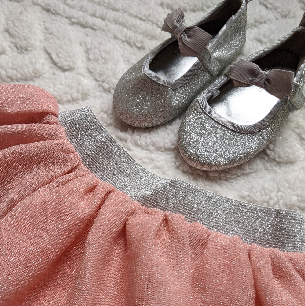 Toddler dress shoes and skirt
